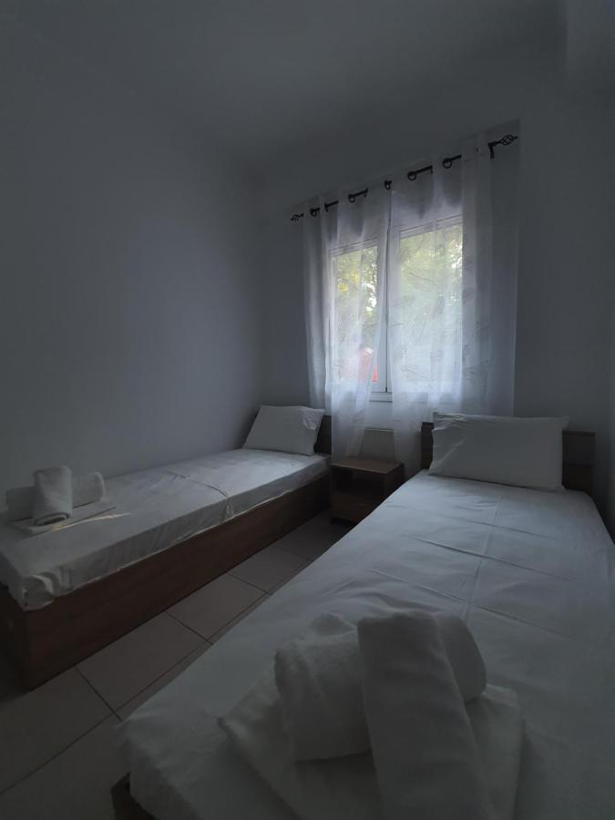 Eleana'S Apartments Gouviá Extérieur photo
