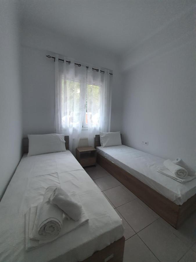 Eleana'S Apartments Gouviá Extérieur photo